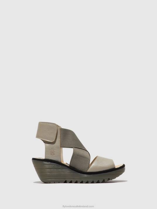 Crossover Sandals YUBA385 Women V00W477 SILVER Fly London