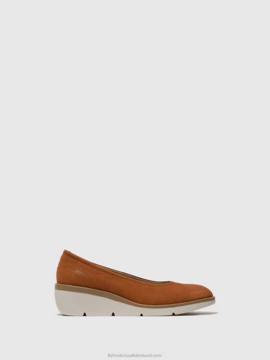 Slip-on Shoes NUMA570 Women V00W634 TAN Fly London
