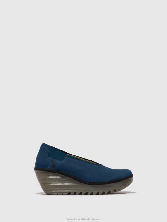 Slip-on Shoes YOZA438 Women V00W631 BLUE Fly London